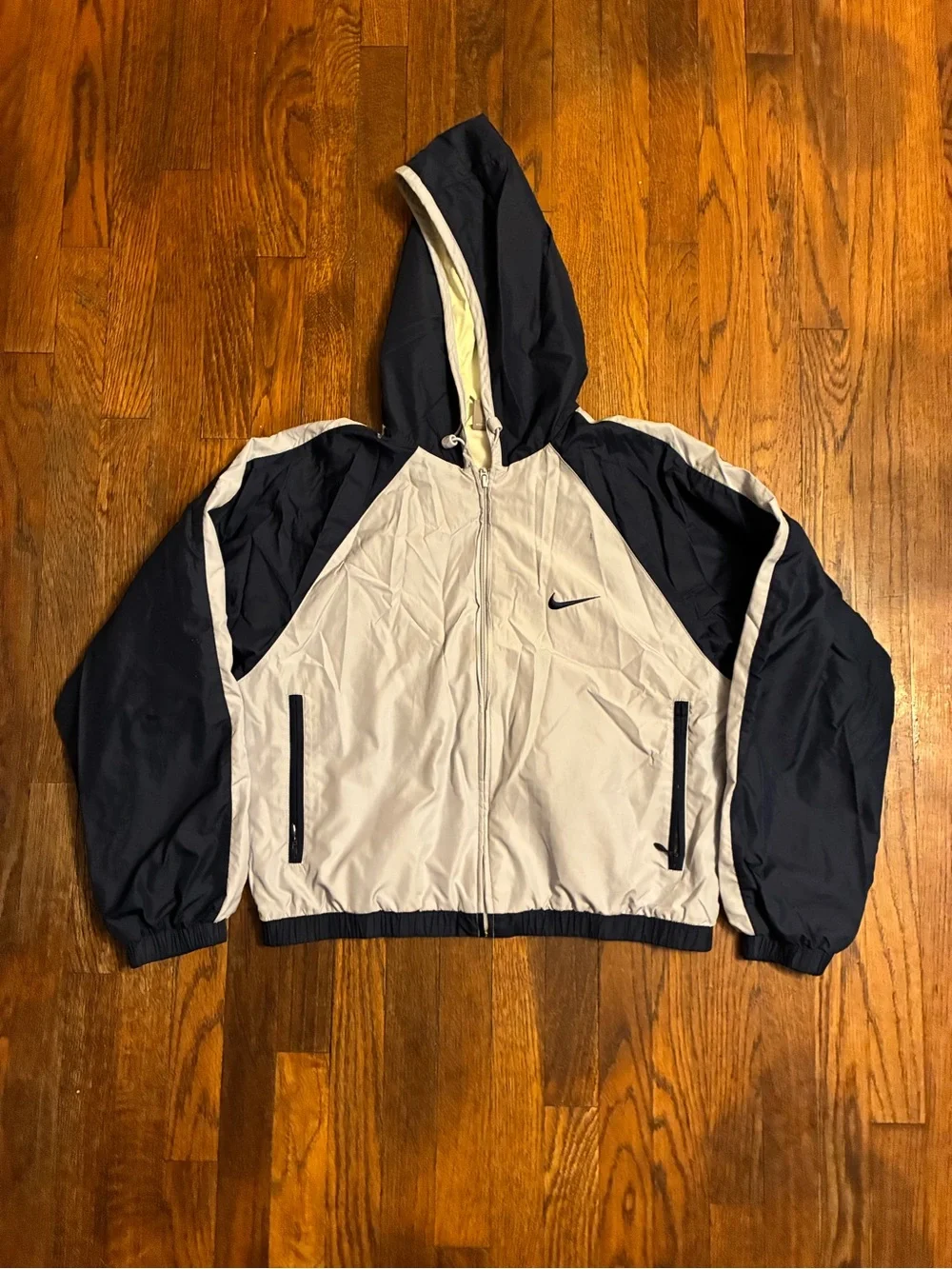 Vintage Nike hooded track jacket size women’s small